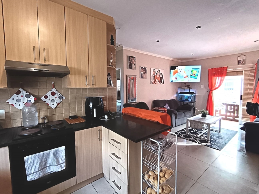 2 Bedroom Property for Sale in Parsonsvlei Eastern Cape